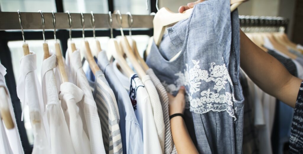 high end shopping in saint louis park area