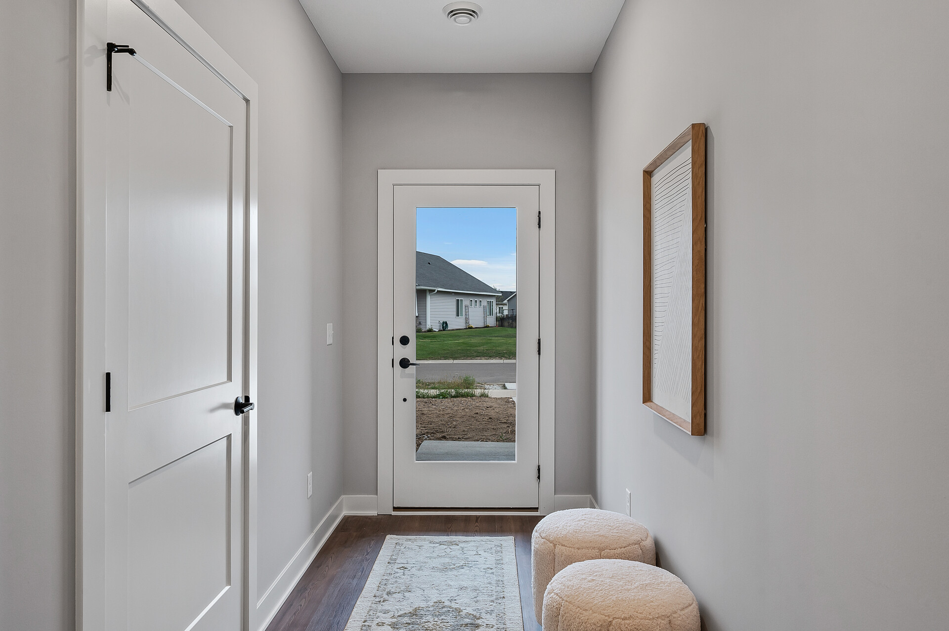 02_31654_Newport2_mls