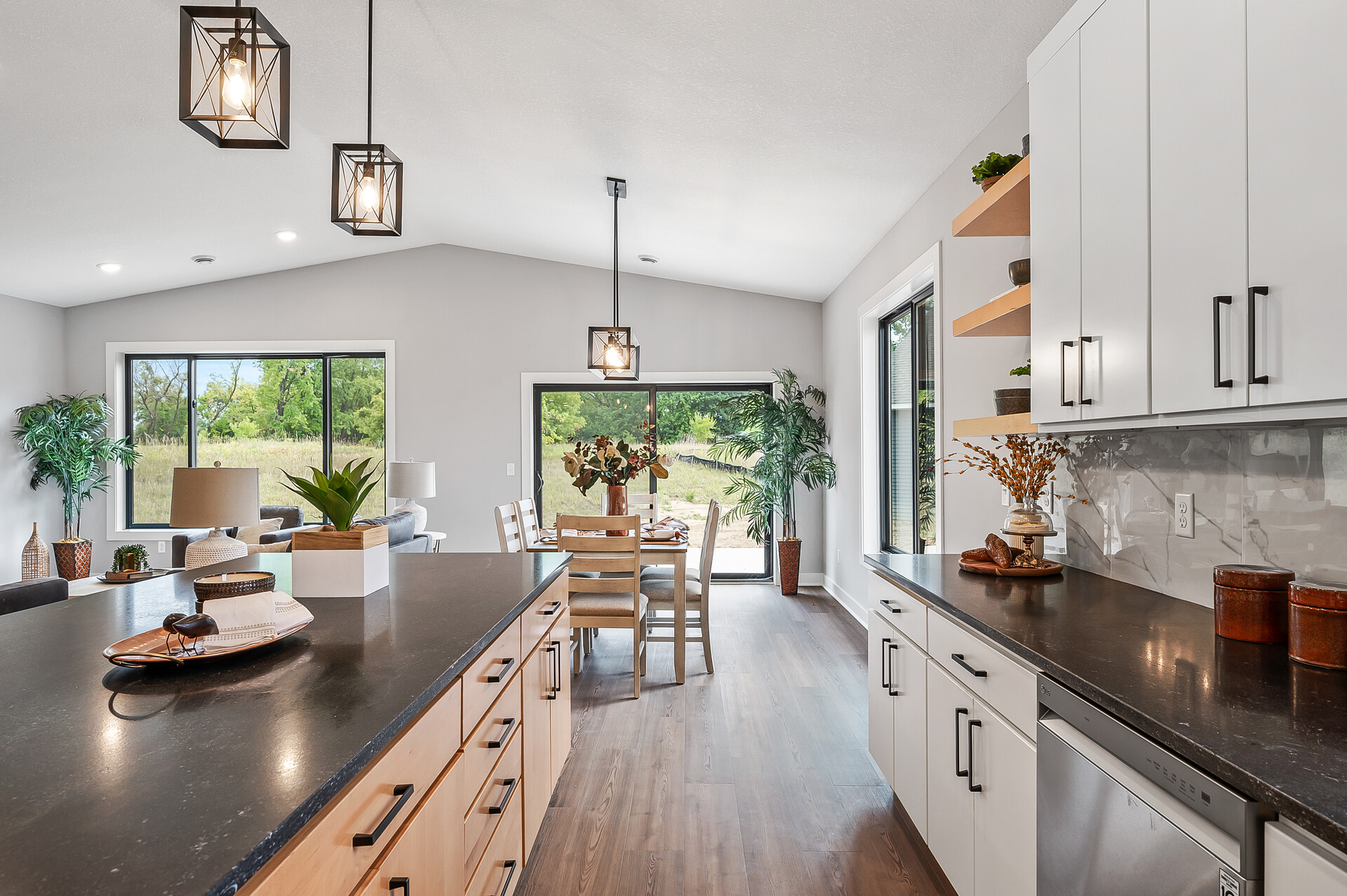 13_31654_Newport13_mls