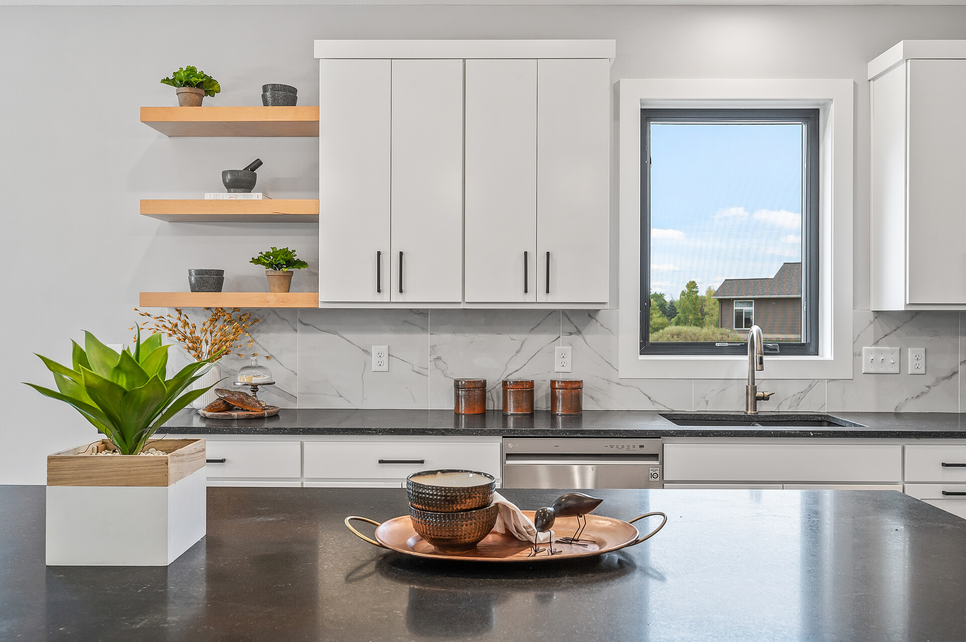 14_31654_Newport14_mls