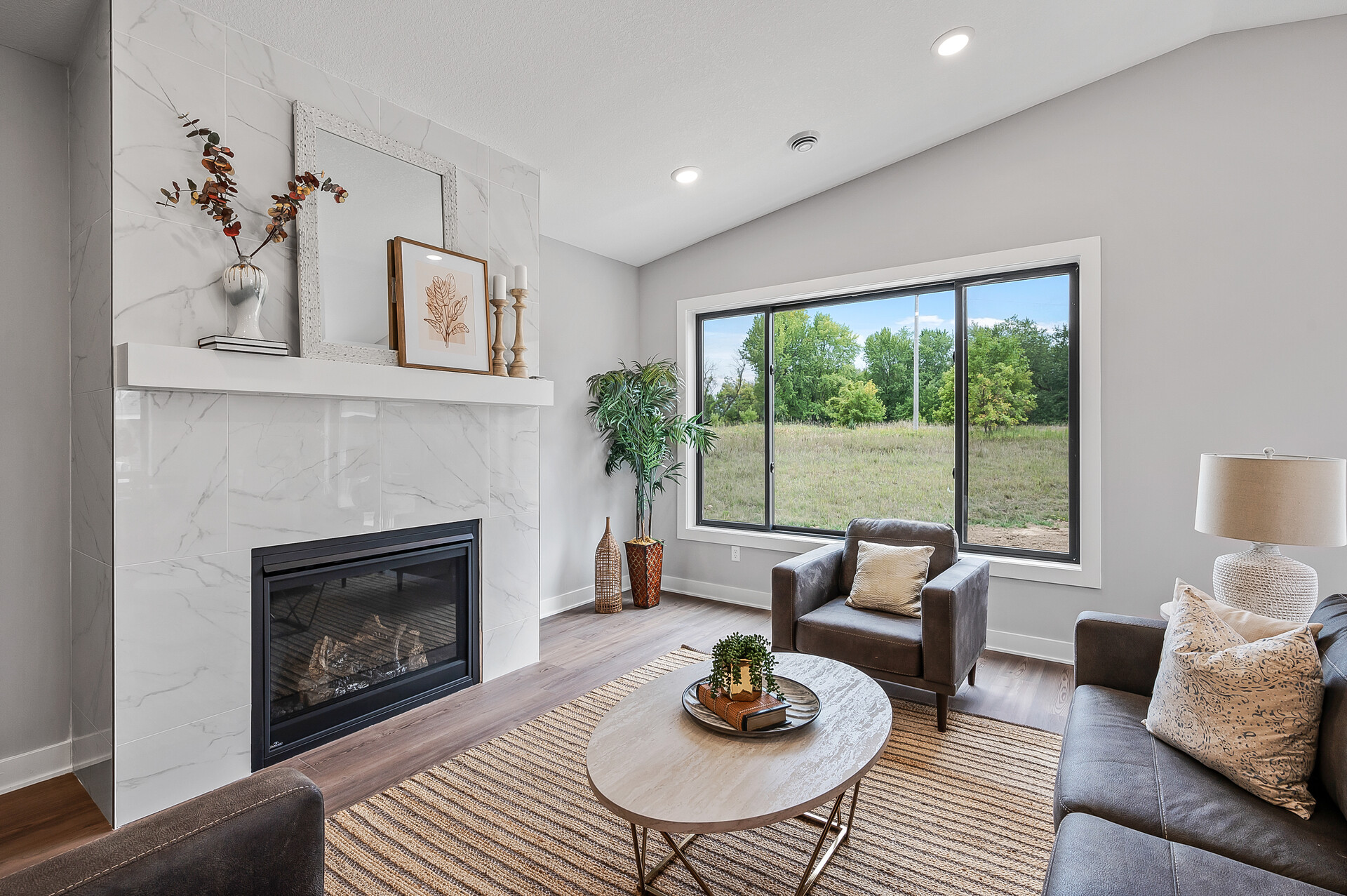 22_31654_Newport22_mls