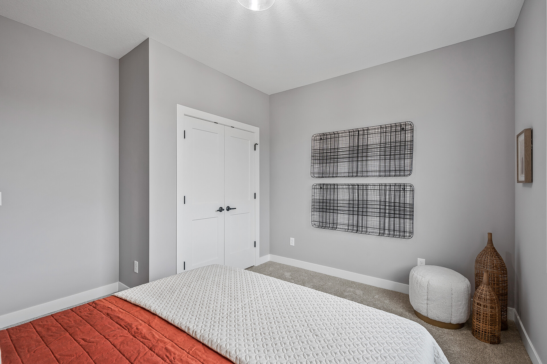 41_31654_Newport41_mls