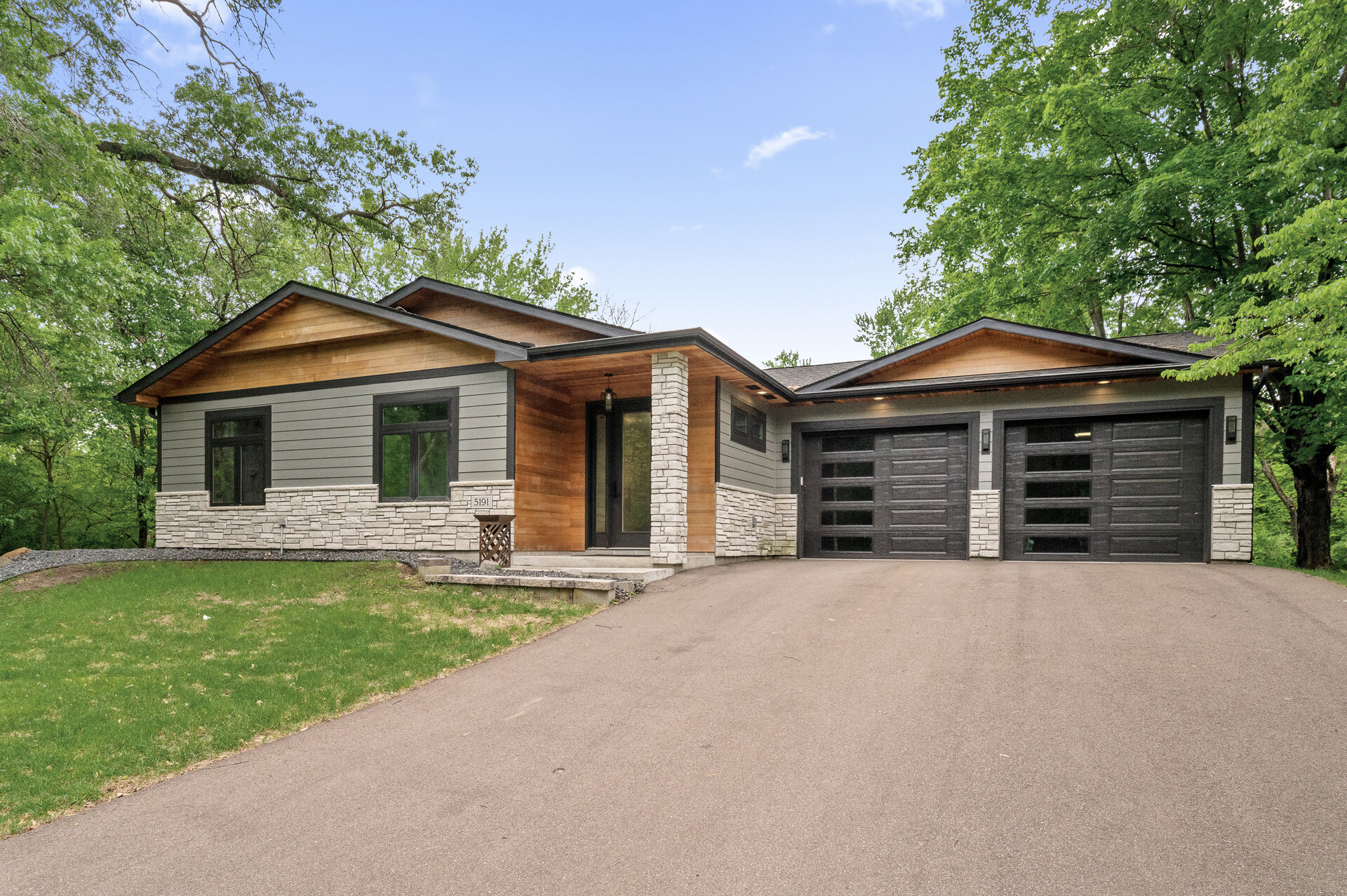 01 5191 159th Ave NW1 mls