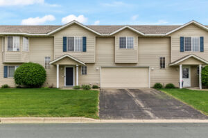 03_1980_Downing_Ave3_mls