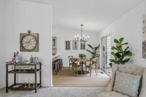 06_135_W_Eagle_Lake_Dr5_mls