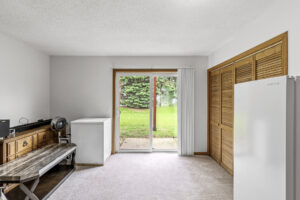 09_1980_Downing_Ave9_mls