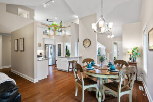 12_11939_Tiffany12_mls