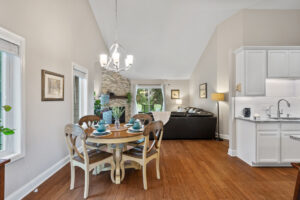 15_11939_Tiffany15_mls