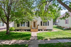 2-web-or-mls-820 N 6th St-125