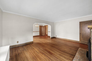 20_1928_Cleveland_St_NE2_mls