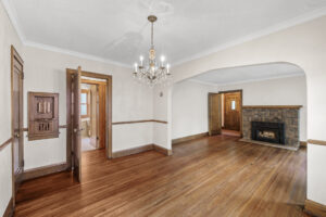 21_1928_Cleveland_St_NE3_mls