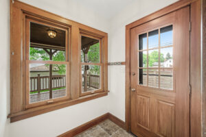 32_1928_Cleveland_St_NE11_mls