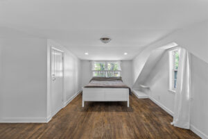 32_7537_Wentworth33_mls