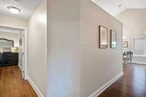 33_11939_Tiffany33_mls