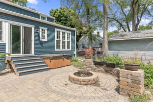 44_7537_Wentworth46_mls