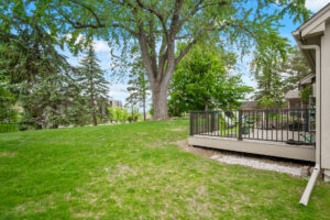 49_11939_Tiffany49_mls