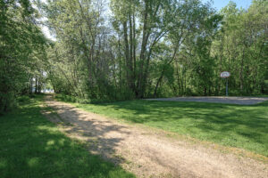 61_135_Eagle_Lake8_mls