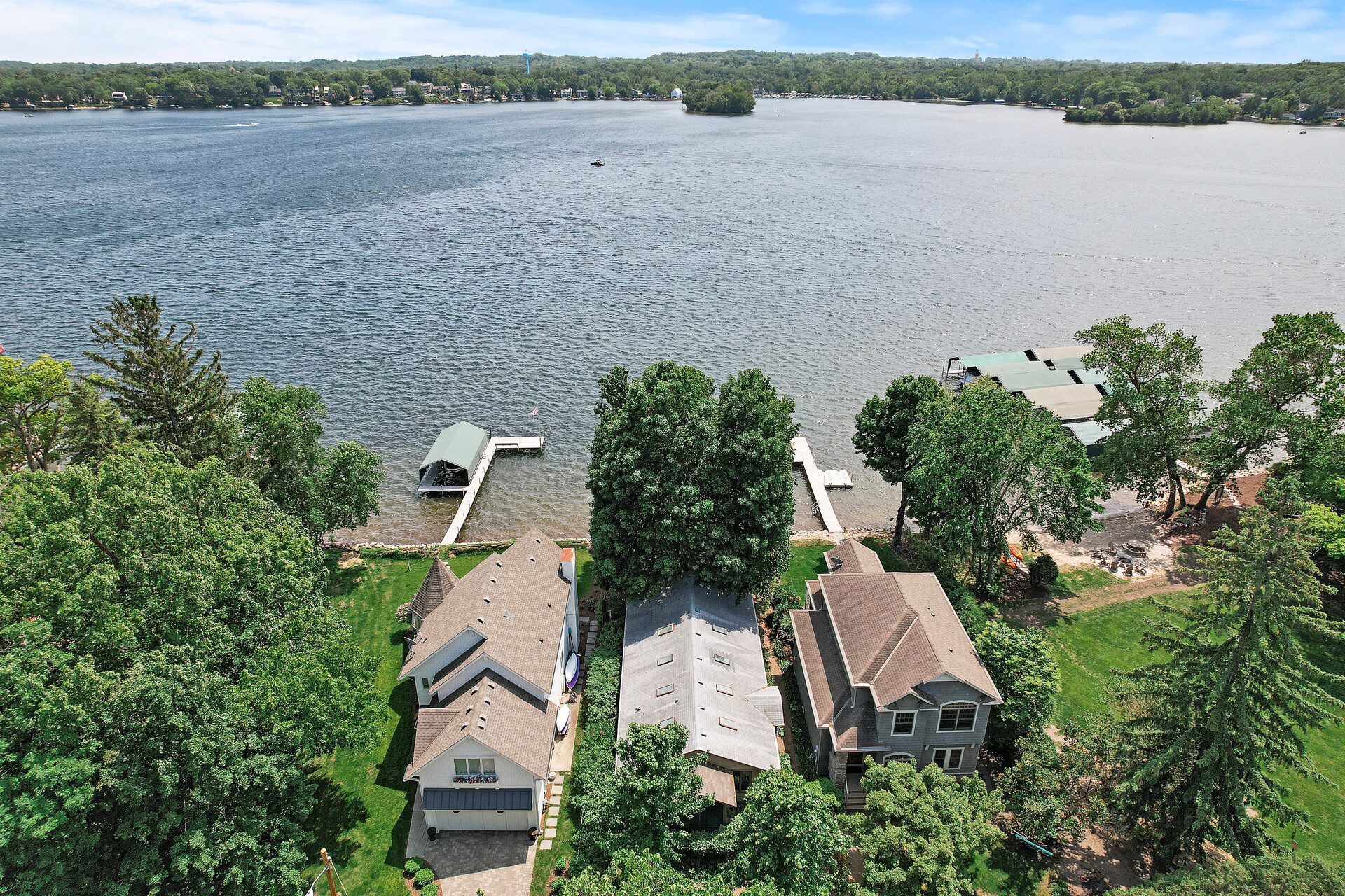 01 475 Lakeview22 mls