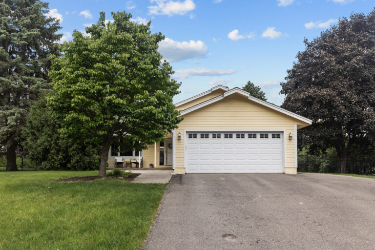 01 7470 Atherton1 mls