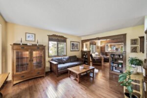 09_19402_Carson_Circle_NW9_mls