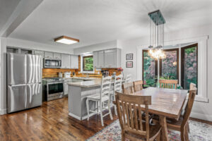 10_2646_Greenmeadow15_mls