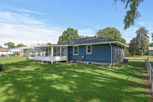 10_4901_76th_Ave_N10_mls