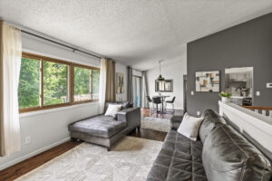 11_7210_Perry_Ct_W11_mls