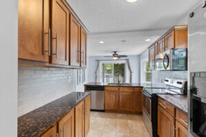 12_6049_Wentworth10_mls