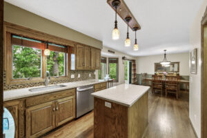 15_19402_Carson_Circle_NW15_mls