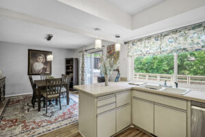 15_37_Birnamwood_Dr18_mls