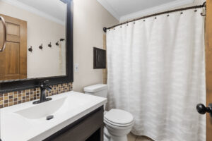 16_7470_Atherton20_mls