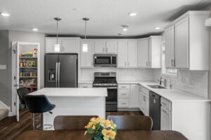 17_1144_Middlefield_Rd17_mls