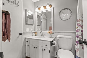 24_7210_Perry_Ct_W24_mls