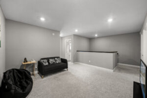 25_1144_Middlefield_Rd25_mls