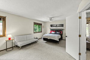 26_7210_Perry_Ct_W26_mls