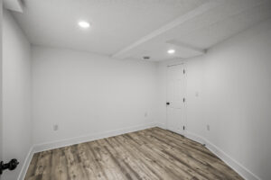 27_4301_Columbus_Ave25_mls