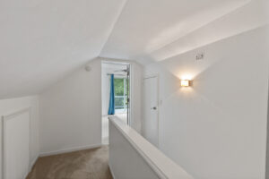 29_6049_Wentworth24_mls