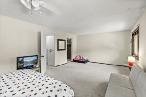 29_7210_Perry_Ct_W29_mls