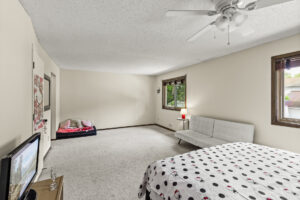 30_7210_Perry_Ct_W30_mls