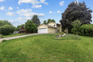 30_7470_Atherton3_mls