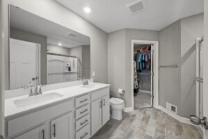 32_1144_Middlefield_Rd32_mls