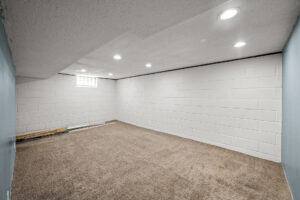 33_7206_June_Ave_N28_mls