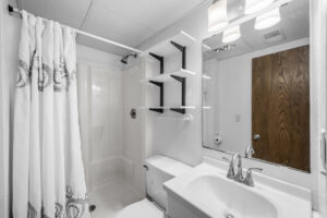 33_805_Ithaca_Ln_N36_mls