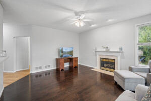 33_9228_Queensland33_mls