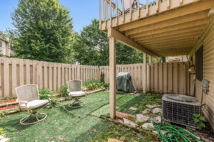 41_7210_Perry_Ct_W41_mls