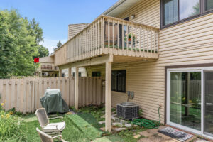 44_7210_Perry_Ct_W44_mls