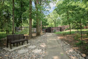 46_37_Birnamwood_Dr47_mls